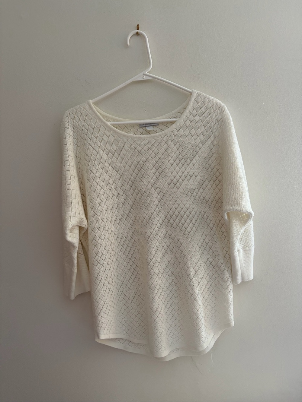 Ivory 3/4 Sleeve Knit Sweater Top — Lightweight Diamond Texture